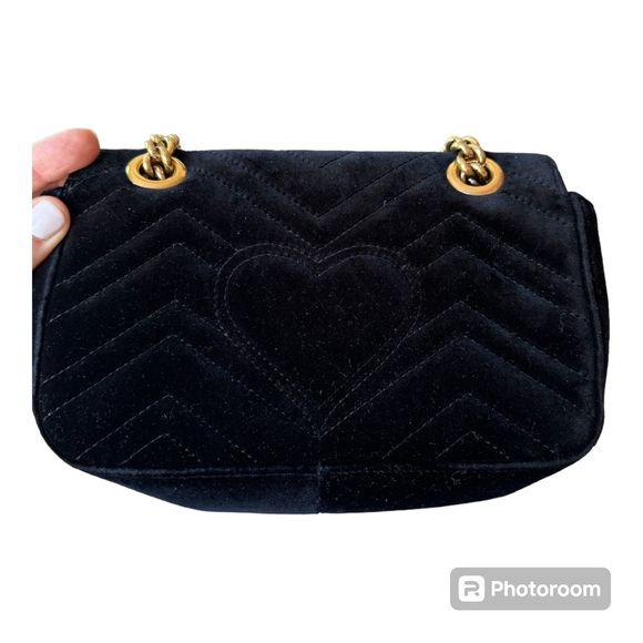Authentic Gucci Velvet Matelasse Mini GG Marmont Shoulder Bag Black - Picture 4 of 12
